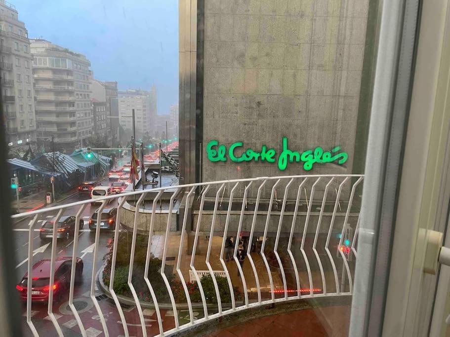 Appartement Piso Lujo En Gran Via Con Garaje à Vigo Extérieur photo